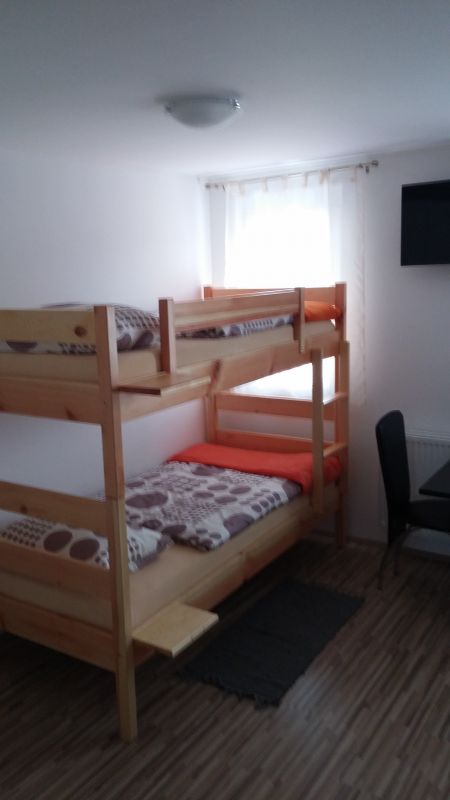 hostel20.jpg